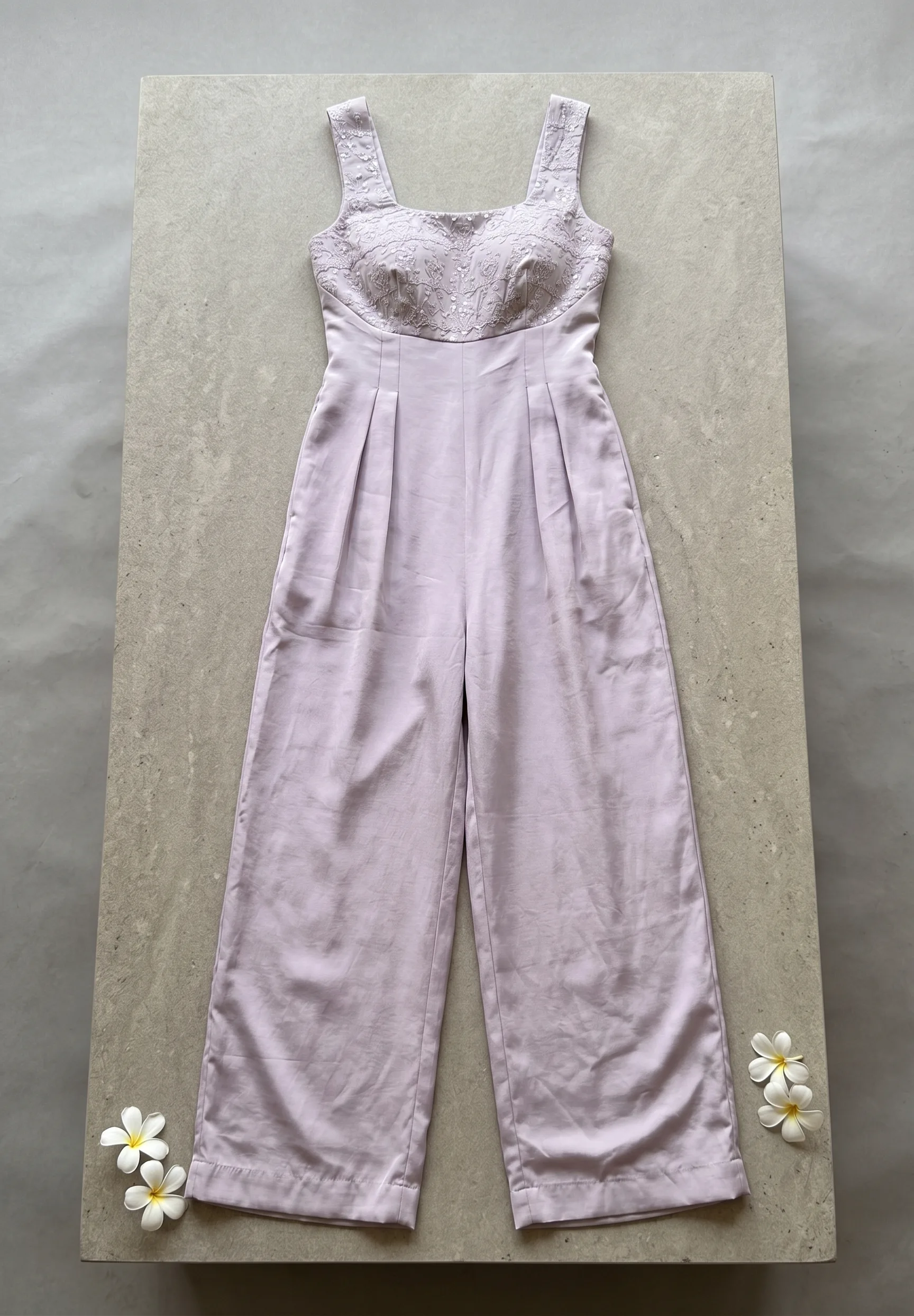 Contemporary Wear reference 4
