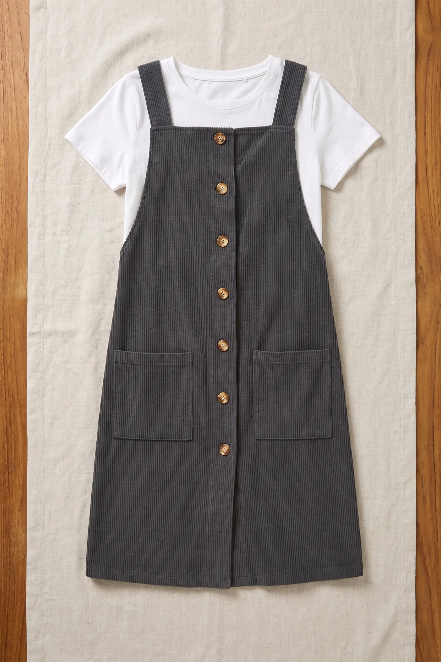 Pinafore Dress reference 4